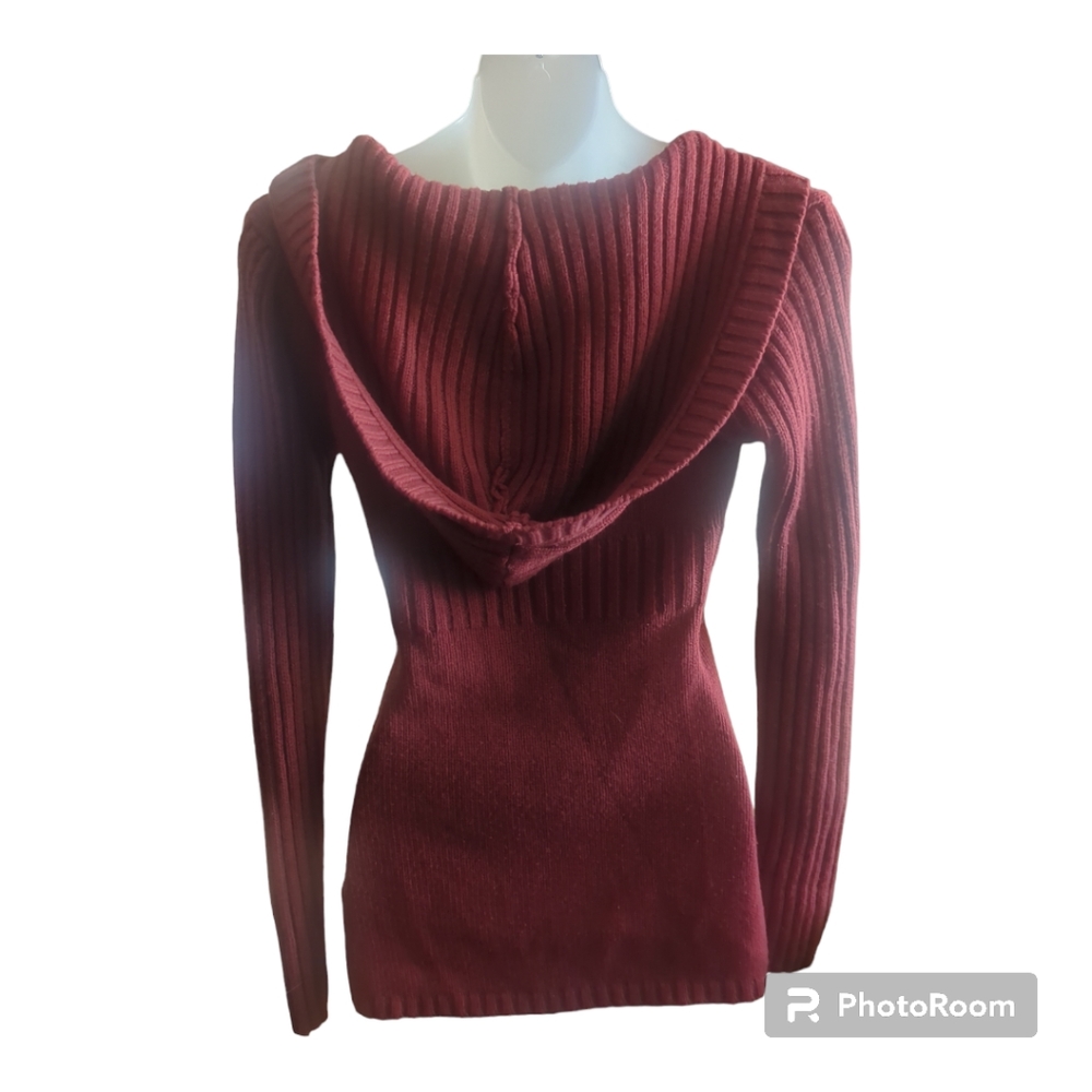 Derek heart sweater - Picture 2 of 2